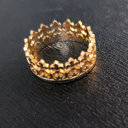 Заказать красивые золотые кольца в Казани